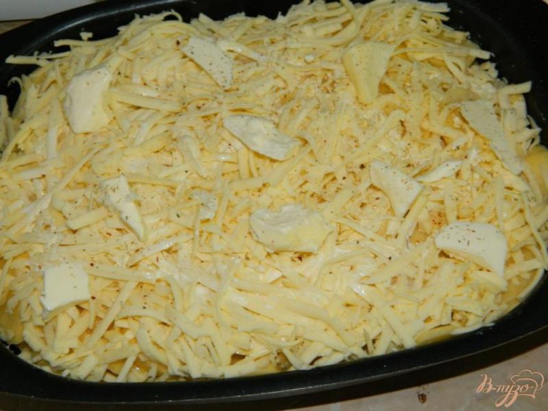 Фото приготовление рецепта: Картошка запеченная с сыром шаг №4