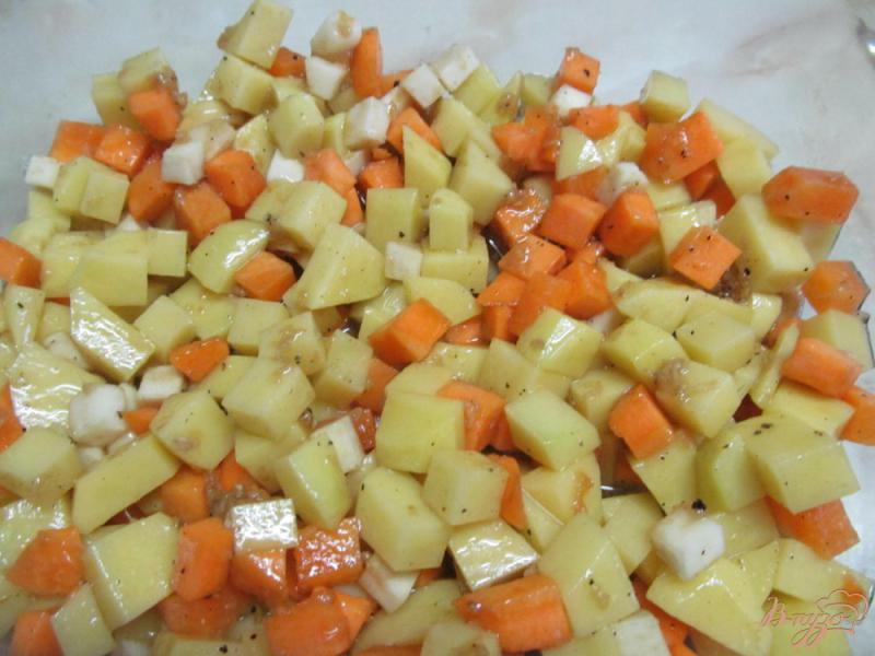 Фото приготовление рецепта: Овощной гратен в медовом соусе шаг №4