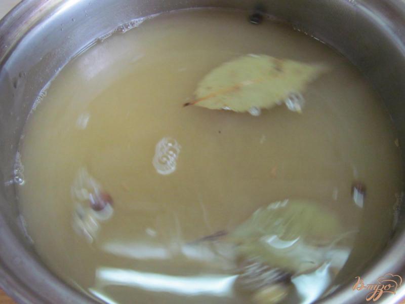 Фото приготовление рецепта: Сельдь в горчичном маринаде шаг №2