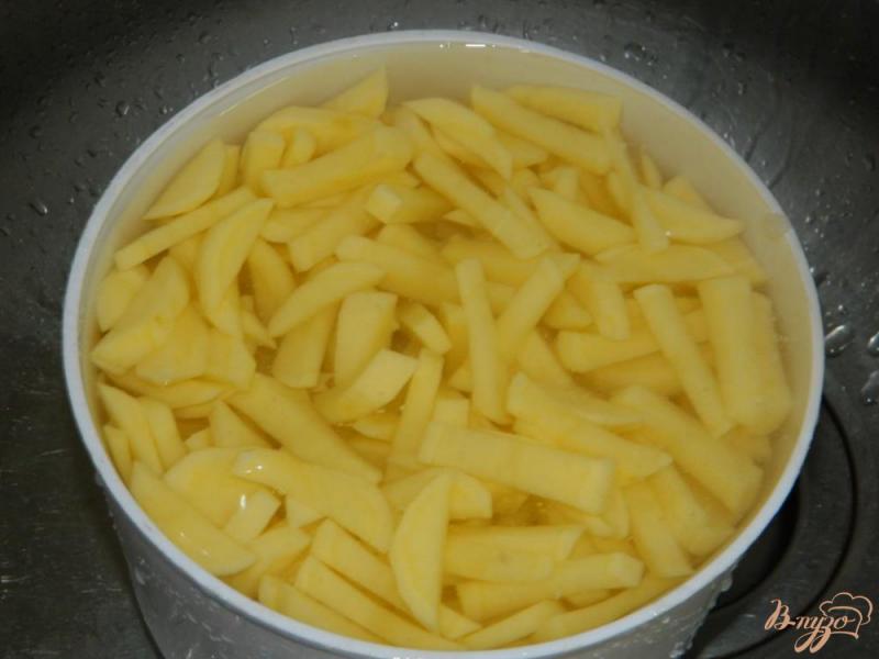 Фото приготовление рецепта: Картофель по-деревенски шаг №3