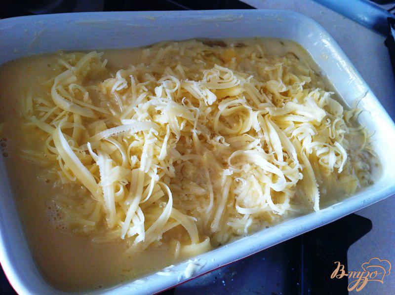 Фото приготовление рецепта: Запеканка из вермишели с сыром для деток шаг №4
