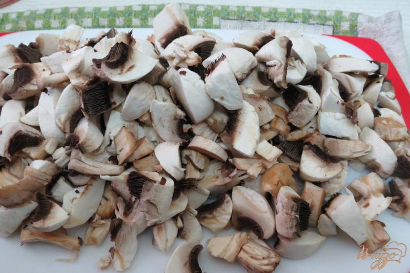Фото приготовление рецепта: Картофельные котлеты с грибами шаг №3