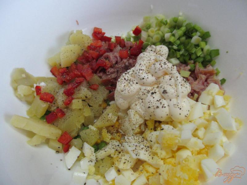Фото приготовление рецепта: Салат с копченой курицей и овощами шаг №3