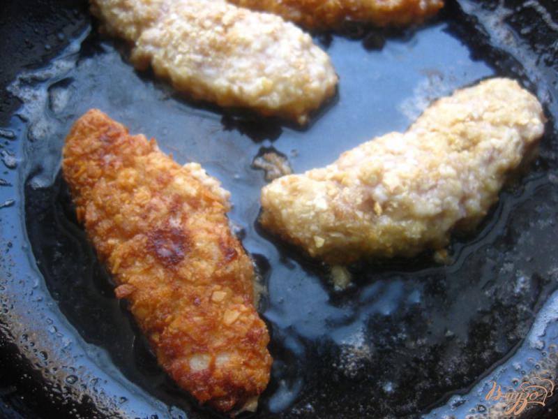 Фото приготовление рецепта: Куриные палочки с сыром шаг №11