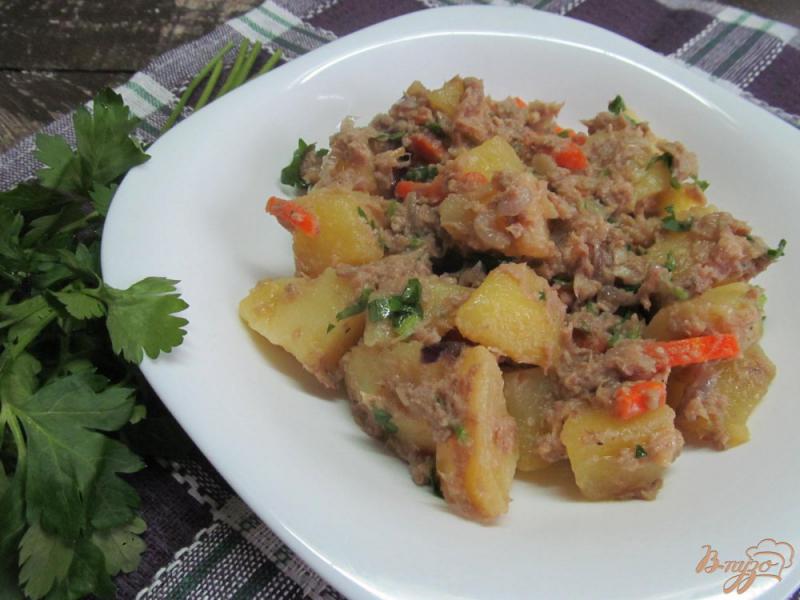 Фото приготовление рецепта: Картофель с фаршем из вареного мяса шаг №6