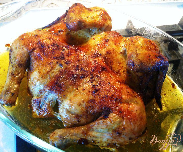 Фото приготовление рецепта: Запеченная ароматная курица шаг №7