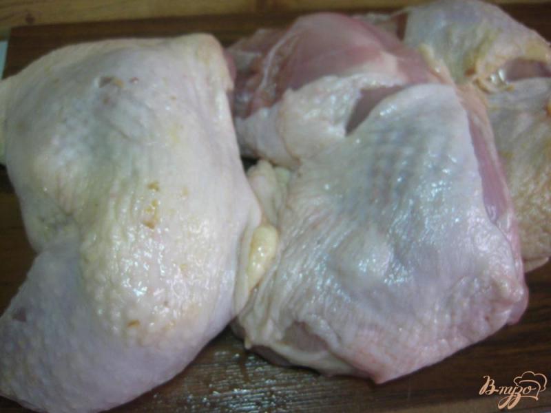 Фото приготовление рецепта: Пряная курица шаг №1