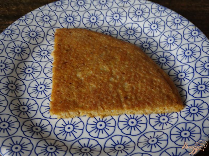 Фото приготовление рецепта: Закусочный торт из рыбной икры шаг №4