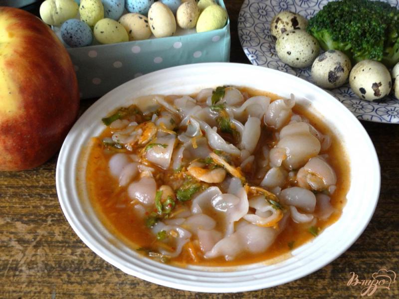 Фото приготовление рецепта: Паста с креветками в томатном соусе шаг №5