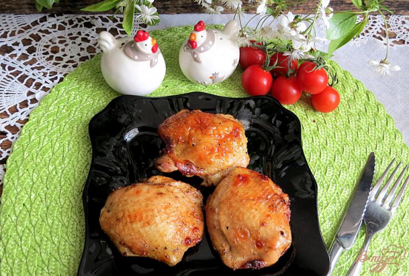 Фото приготовление рецепта: Куриные бёдрышки в апельсиновом маринаде шаг №7