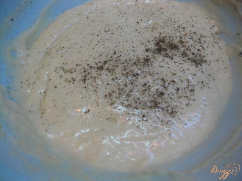 Фото приготовление рецепта: Маффины с кабачком и  сыром шаг №7