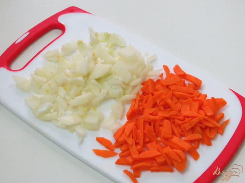 Фото приготовление рецепта: Щавелевый суп со шпинатом и картофельным пюре шаг №2