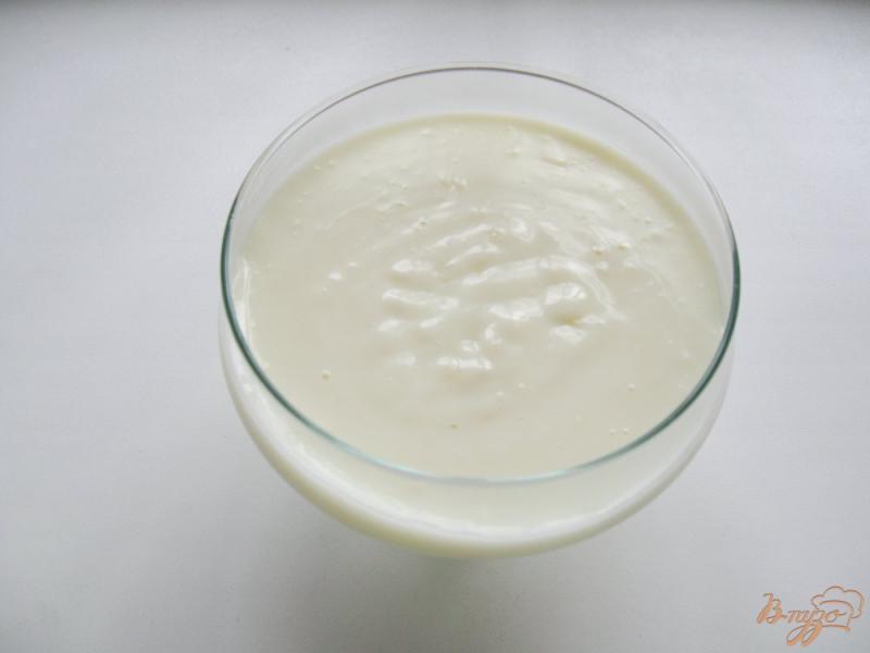 Фото приготовление рецепта: Молочный десерт с фруктами шаг №5
