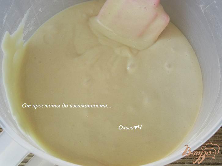 Фото приготовление рецепта: Мокрый яблочный пирог шаг №3