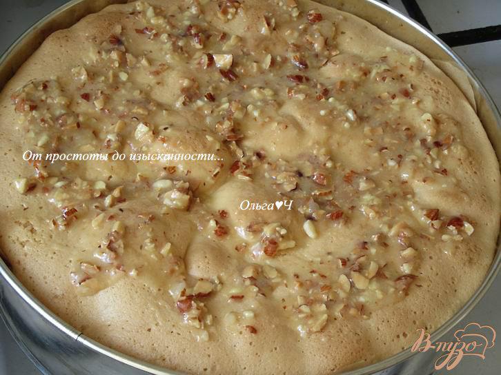 Фото приготовление рецепта: Мокрый яблочный пирог шаг №7