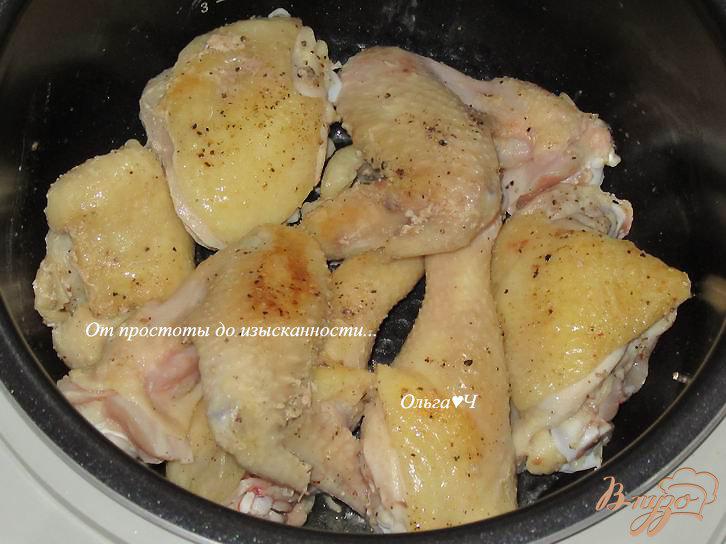 Фото приготовление рецепта: Домашняя курица с картофелем и сладким перцем шаг №1