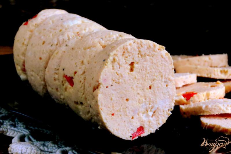Фото приготовление рецепта: Куриная варёная колбаса с болгарским перцем шаг №11