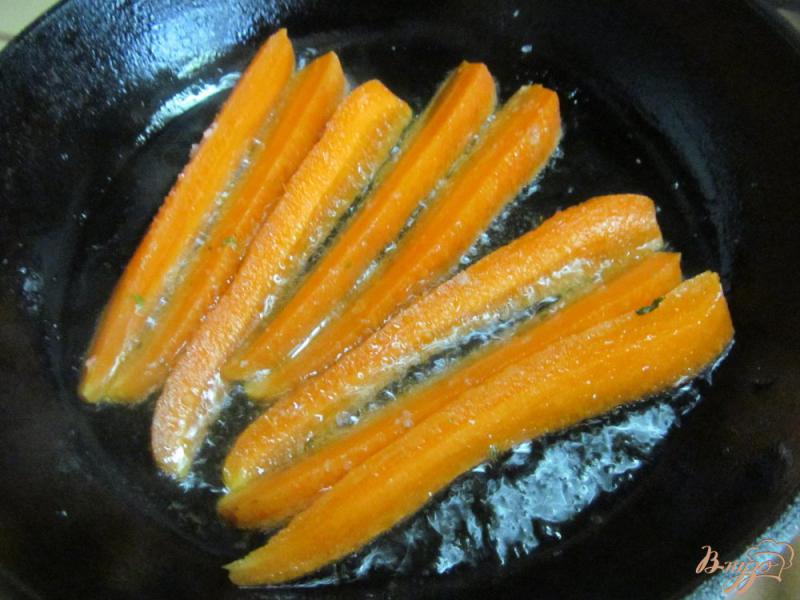 Фото приготовление рецепта: Морковь глазированная в сахаре шаг №1