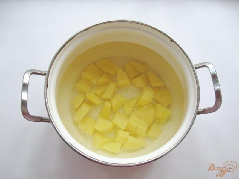 Фото приготовление рецепта: Суп из щавеля с грибами шаг №1