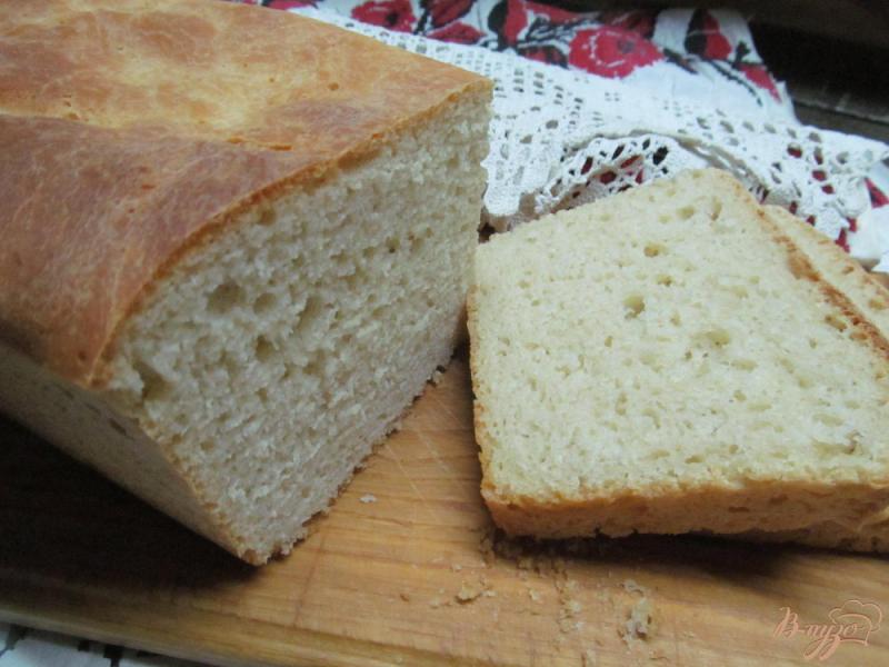 Фото приготовление рецепта: Чесночный белый хлеб шаг №7