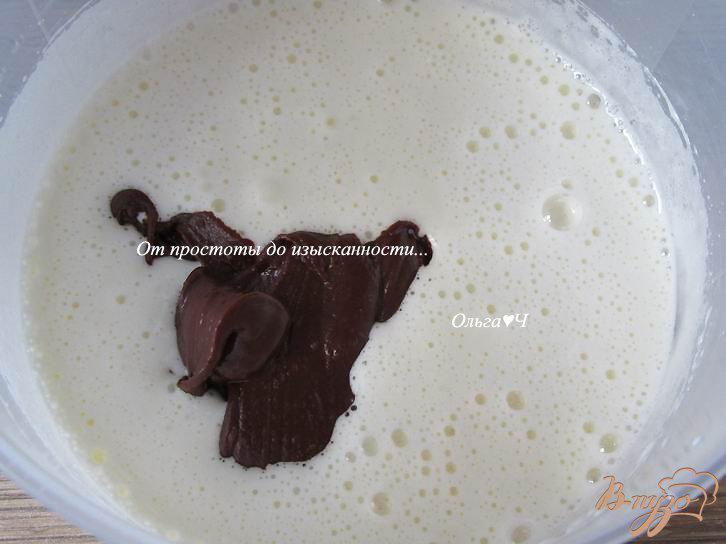 Фото приготовление рецепта: Шоколадные «Савоярди» с кокосовой стружкой шаг №2