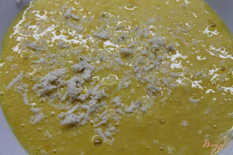 Фото приготовление рецепта: Куриное филе в кляре с сыром «Дор Блю» шаг №3