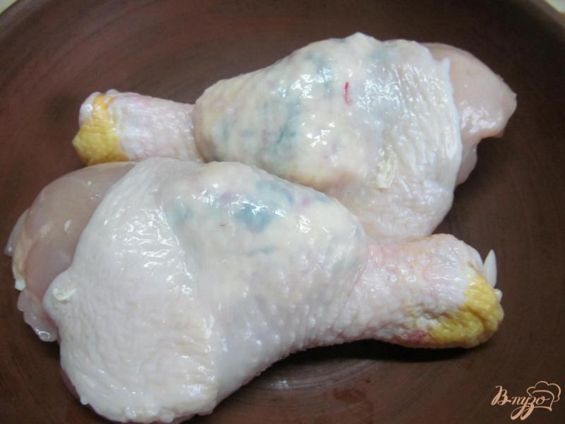 Фото приготовление рецепта: Куриные ножки с редисочным маслом шаг №2