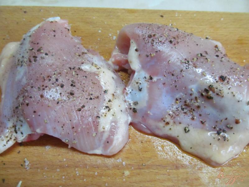 Фото приготовление рецепта: «Весенняя курица» в овощах шаг №1
