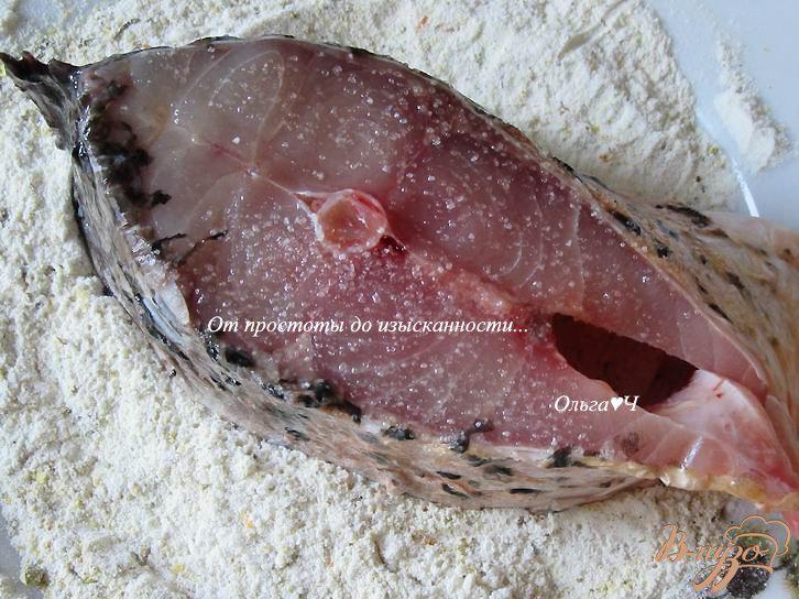 Фото приготовление рецепта: Жареный сазан «Золотая рыбка» шаг №2