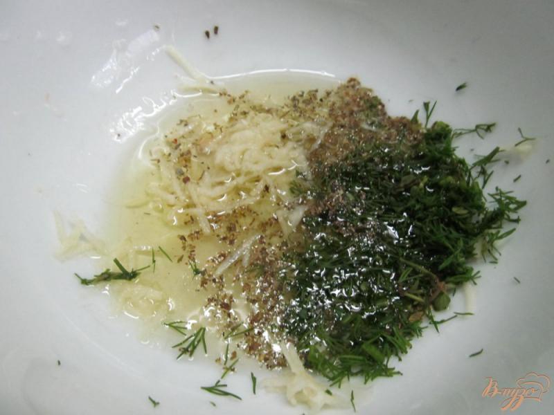 Фото приготовление рецепта: Теплый салат с запеченной морковью и свининой шаг №4