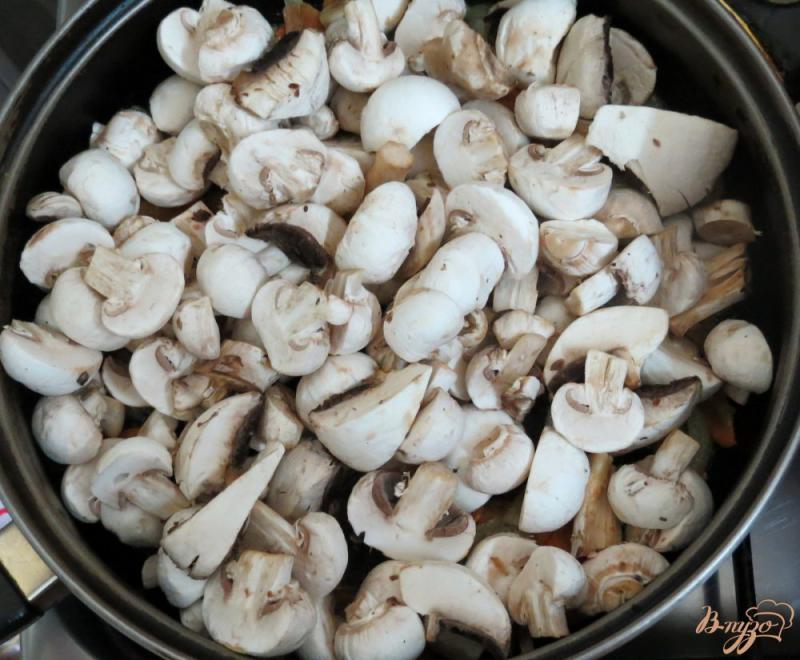 Фото приготовление рецепта: Котлеты фаршированные грибами шаг №7