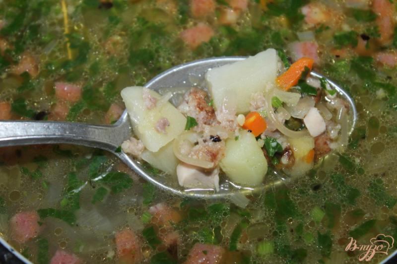 Фото приготовление рецепта: Суп с копченостями и овощами шаг №5