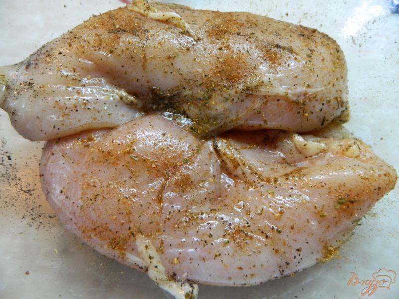 Фото приготовление рецепта: Куриное филе в соевом соусе шаг №2