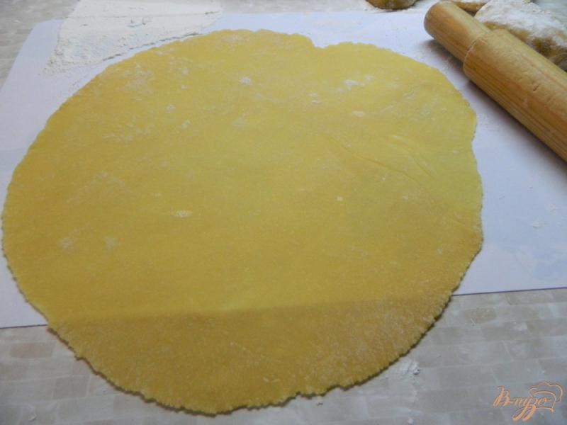 Фото приготовление рецепта: Торт Медовик со сметанным кремом шаг №7