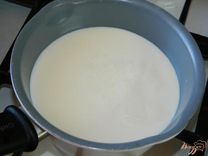 Фото приготовление рецепта: Молочный суп с лапшой шаг №1