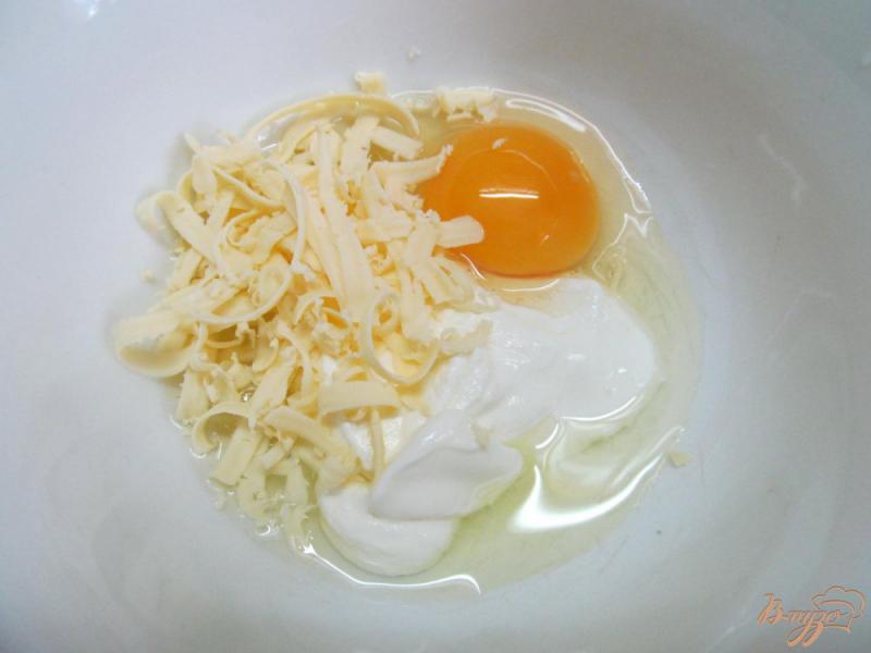 Фото приготовление рецепта: Закуска из блинов с грибами шаг №8