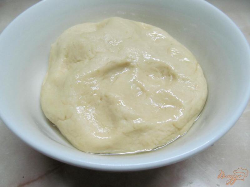 Фото приготовление рецепта: Пирожки на картофельном тесте с ветчиной и яйцом шаг №2