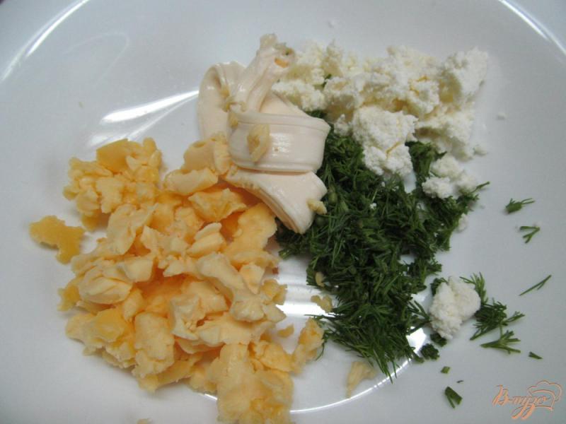 Фото приготовление рецепта: Салат с шариками из сыра шаг №1