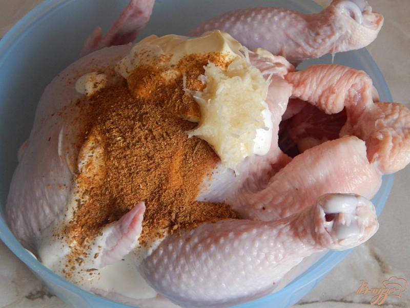 Фото приготовление рецепта: Курица на банке шаг №2