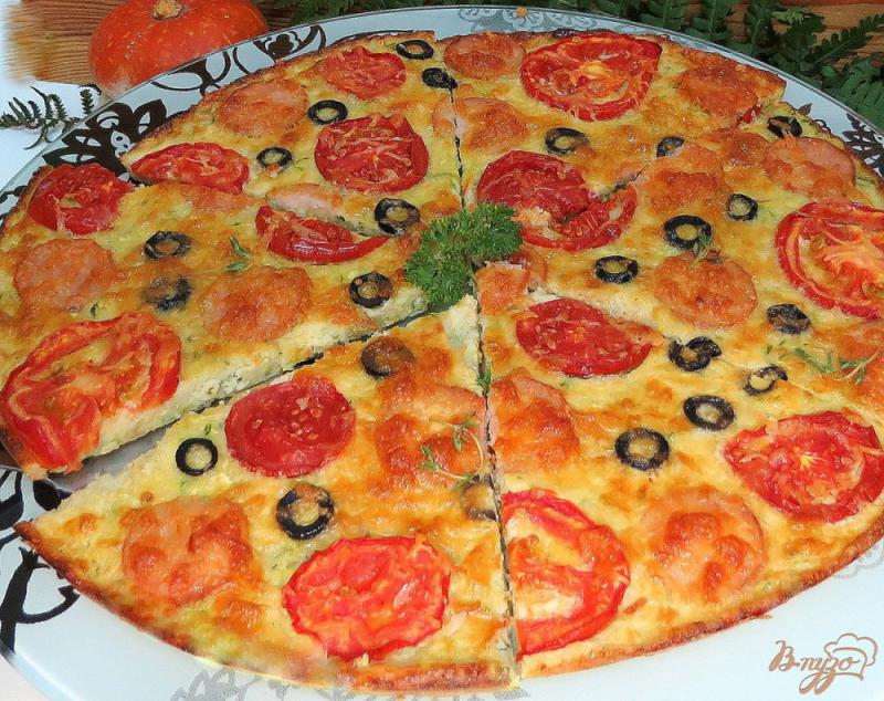 Фото приготовление рецепта: Пицца на кабачковой основе шаг №7