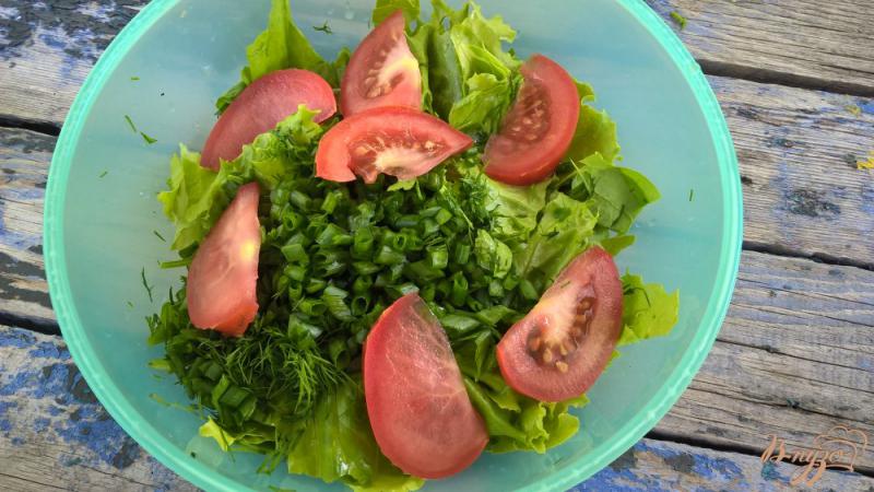 Фото приготовление рецепта: Зеленый салат с куриной печенью шаг №3