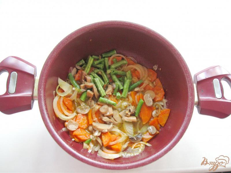 Фото приготовление рецепта: Овощное рагу с куриным филе шаг №2
