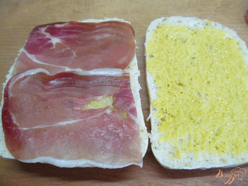 Фото приготовление рецепта: Ароматный сэндвич с топленым маслом, шаг №4