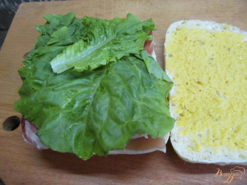 Фото приготовление рецепта: Ароматный сэндвич с топленым маслом, шаг №7