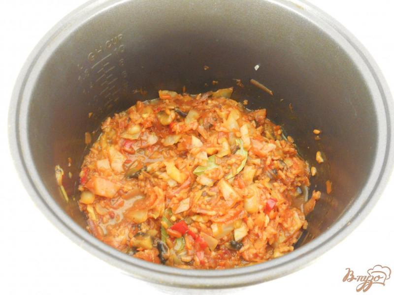 Фото приготовление рецепта: Овощное рагу с рисом и шампиньонами в мультиварке шаг №5