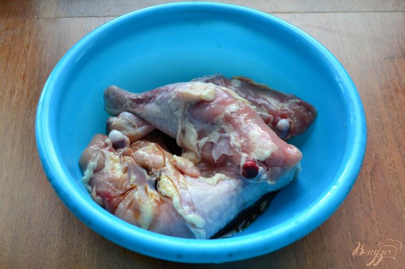 Фото приготовление рецепта: Маринованные куриные окорочка на пару шаг №1