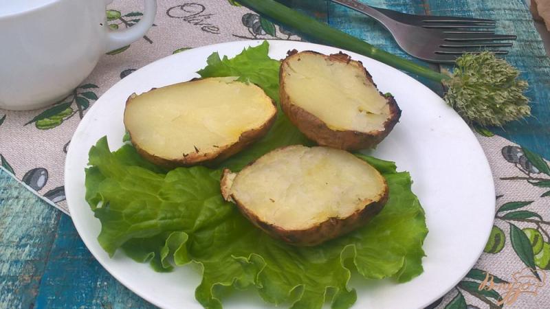 Фото приготовление рецепта: Картофель запеченный в углях шаг №4