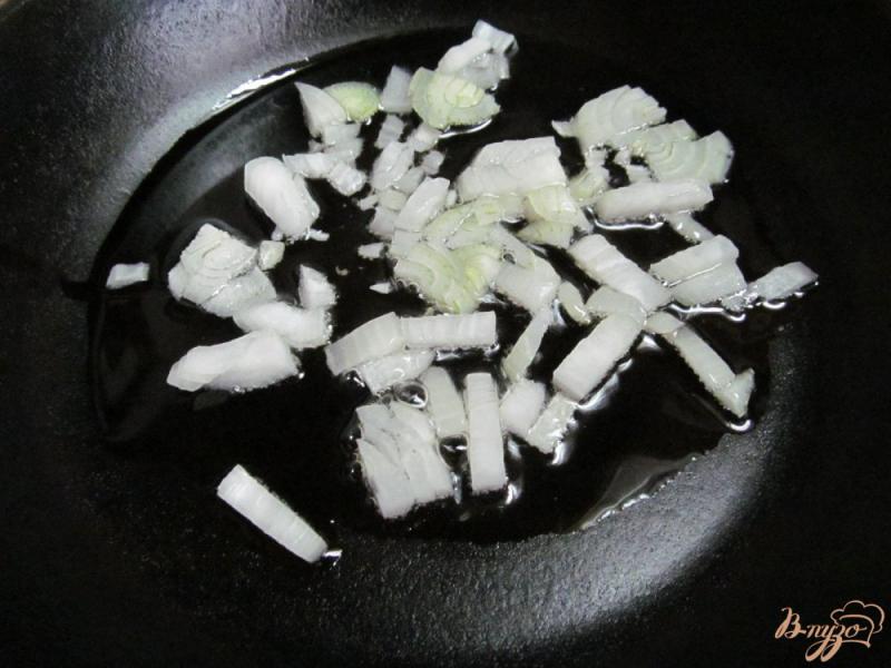 Фото приготовление рецепта: Паста с фрикадельками и овощами шаг №4