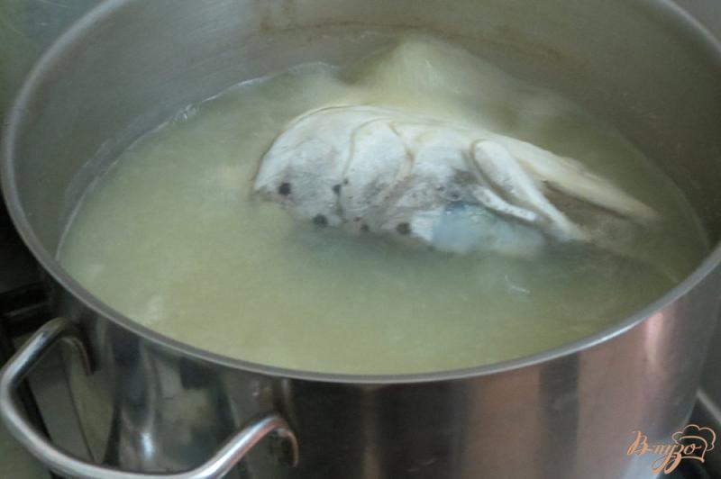 Фото приготовление рецепта: Суп пюре из тыквы и брюшек и головы лосося шаг №9