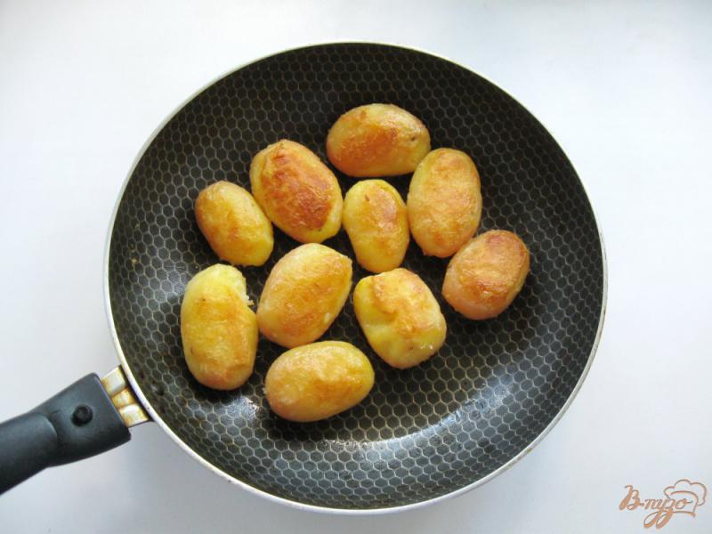Фото приготовление рецепта: Картофель «Золотистый» шаг №5